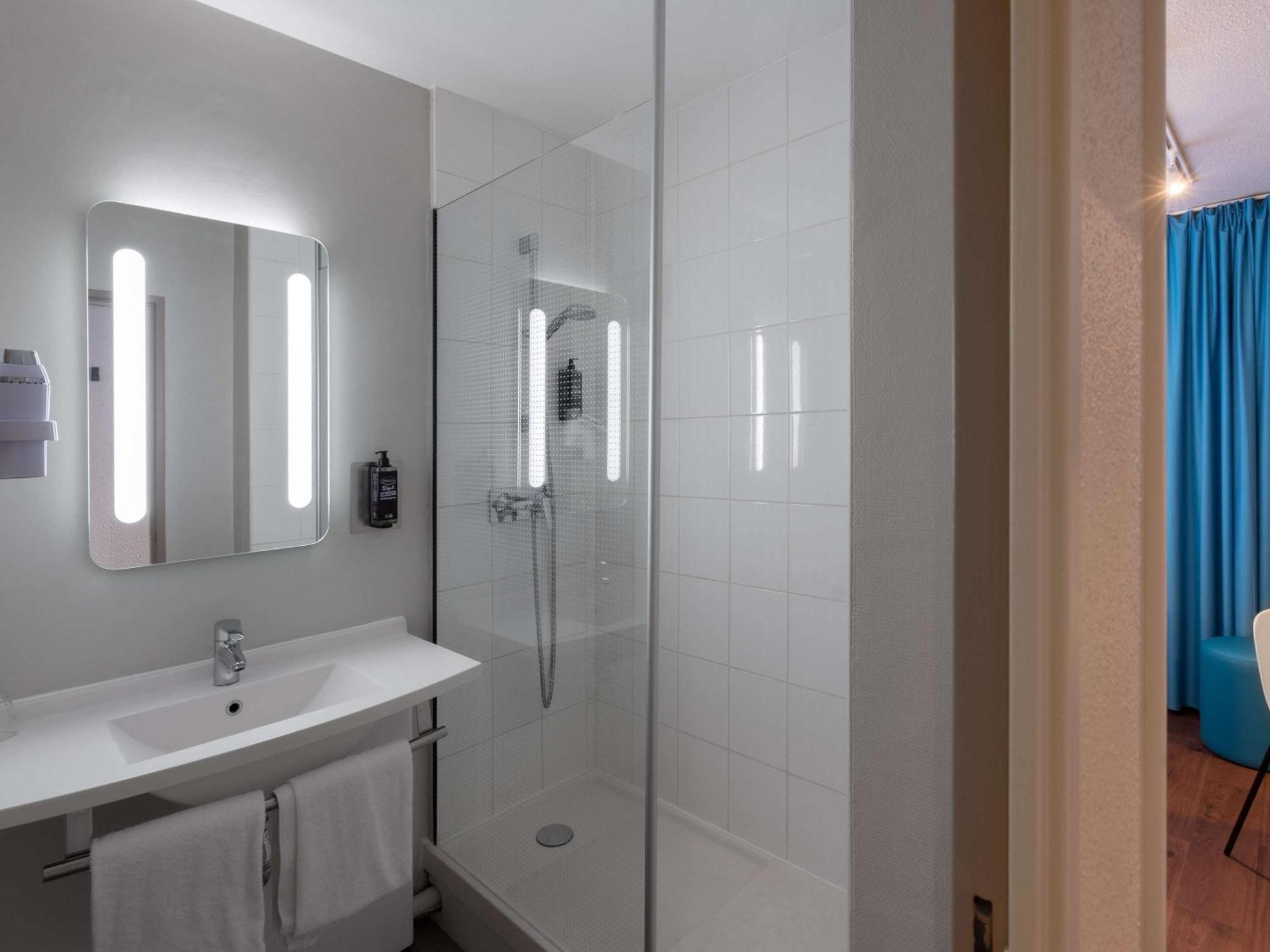 Ibis Epernay Centre Ville Exterior photo