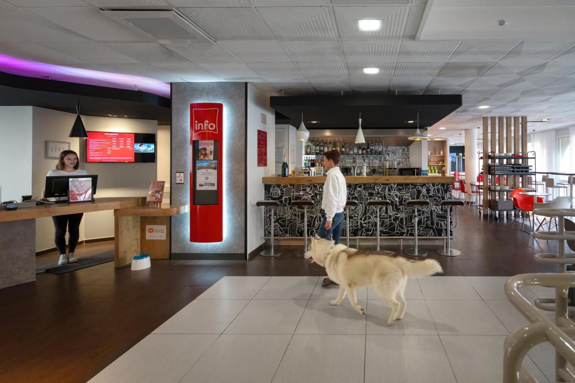Ibis Epernay Centre Ville Exterior photo